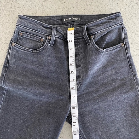 Aritzia Denim Forum Size 27 Jeans high waisted cropped slim jeans - Picture 4 of 5